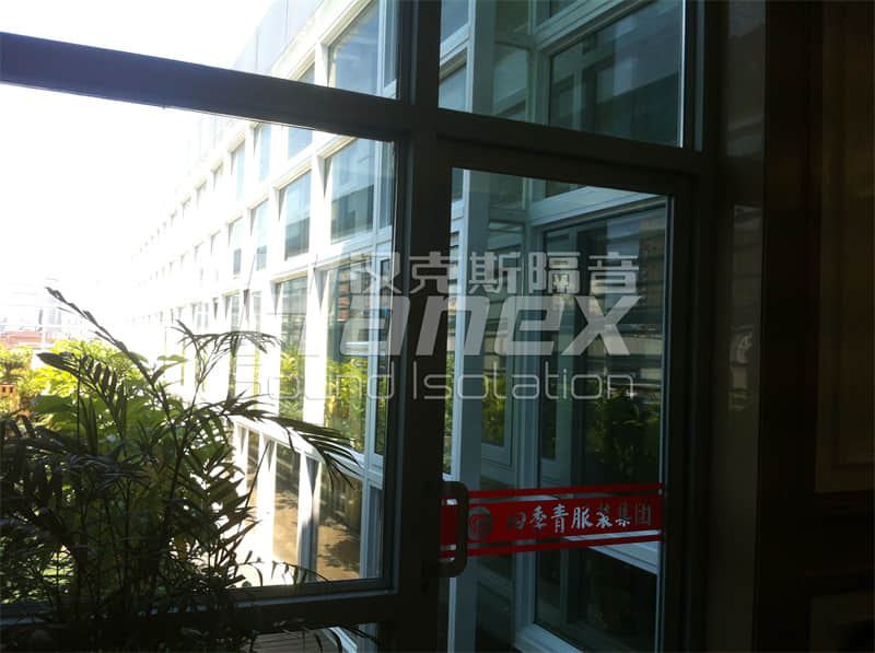 四季青服裝隔音窗1 四季青服裝隔音窗1